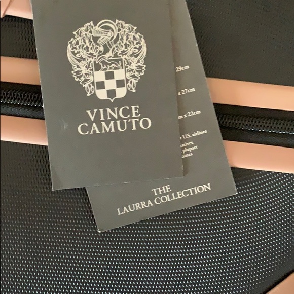 Vince Camuto luggage - Picture 4 of 8